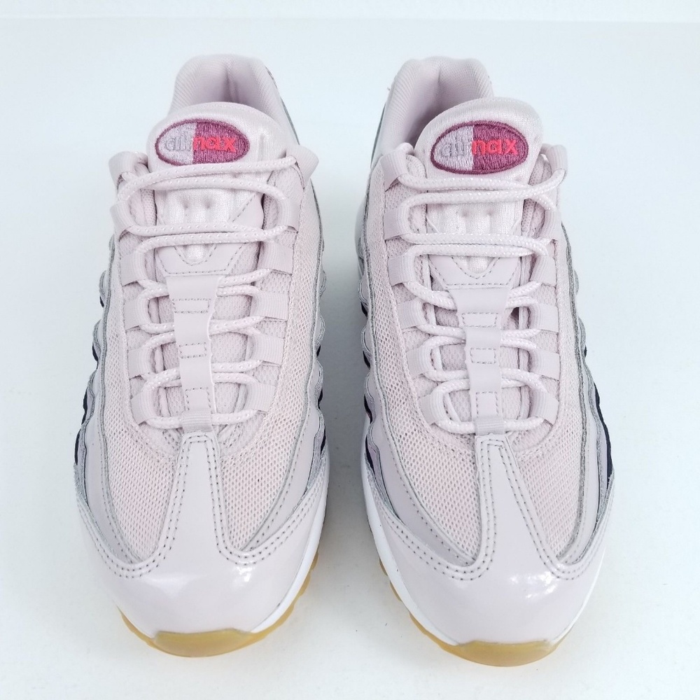 NIKE Air Max 95 OG Womens Shoes - Picture 3 of 8